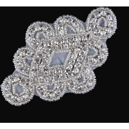 30pcs/lot)Top Grade Bling Knot Shape Rhinestone Applique Patch Manual Flatback Crystal Rhinestone Trim DIY Baby Girl Headbands