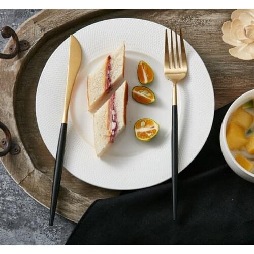 Set Western Food Luxury Stainless Steel Cutlery Spoon Retro Tableware Steak Knife Fork Spoons Coffee Spoon Salad fork