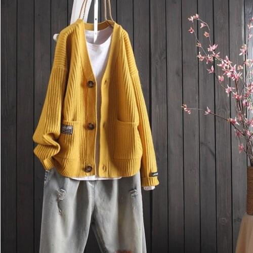 2020 autumn and winter new cardigan fashion solid color V-neck long-sleeved sweater women loose single-breasted