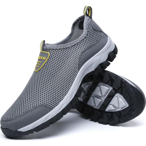 Maycaur Walking Shoes