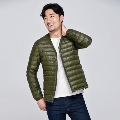 2020 New Autumn Winter Men White Duck Down Jacket Ultra Light Windproof Portable V Neck Casual Coat Warm Liner Covered Button