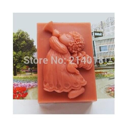Trumpeter Shape Handmade Soap Mold Candle Molds Silicon Mould Chocolate Candy Moulds Form of Cake Aroma Stone Moulds DIY Hot 3D