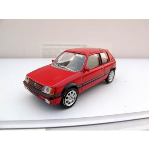 Mini New Special Offer Die-cast Metal 1 / 64 Classic Double-door Sedan Desktop Ornaments Collection Model Toys For Children