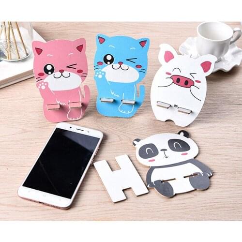 Portable Detachable Lazy Universal Wood durable Cartoon Mobile Phone Holder Stand Cute Cat Dog Painting Desk Cell Phone Stand