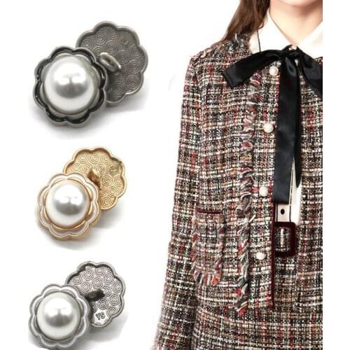XUNZHE 10Pcs 18mm Floral pearl clasp shirt button Cheongsam, Hats, Shoes, Sweaters Garment Button diy manual sewing Accessories