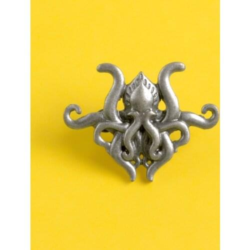 H.P. Lovecraft Cthulhu metal pin color octopus tentacles badge brooch Shirt backpack bag Lapel pin jewelry gift for girl