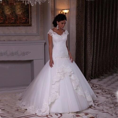 V Neck Cap Sleeve Appliqued White Lace Floor Length Wedding Party Dresses Plus Size
