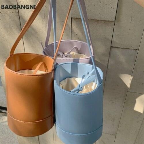 Designer Simple Bucket Handbags Women Leather Totes Luxury Casual Vintage Shoulder Bags Small Minimalist Axillary Pouch