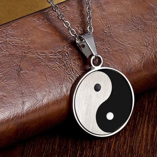Hot classic Chinese Tai Chi Yin Yang Bakkui Pendant Necklace Silver color/ Black 316L Pendant Round Stainless Steel Pendant Gift