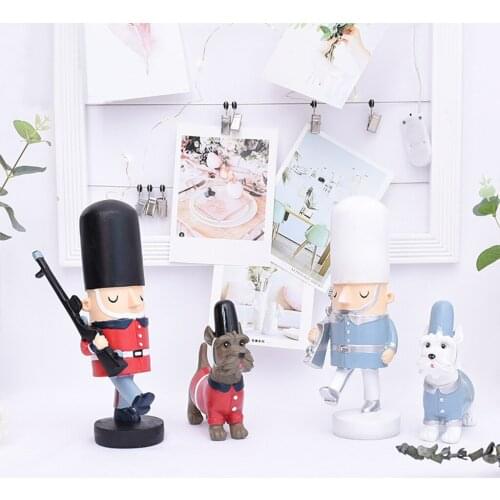 2pcs Resin Cartoon Soldier and Dog Figurines Home Decor Desktop Ornaments