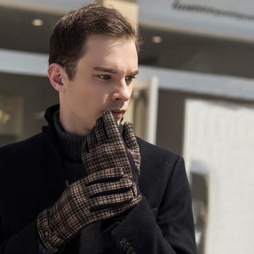 Outdoor cycling windproof mens leisure plaid business with warm gloves Autumn and winter gloves self-heating