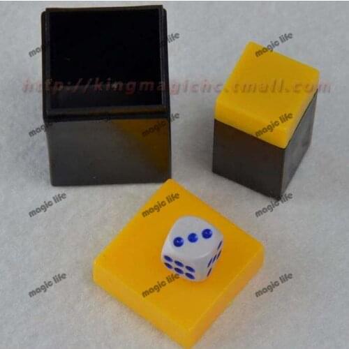 Thousand mile eye Gamble Dice Talking Dice Dice Capsules magic dice magic trick 5pcs each lot