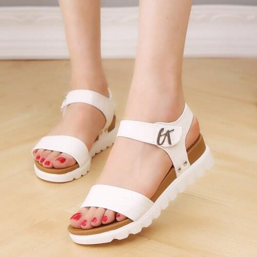 BomKinta Shoes With Medium Heels