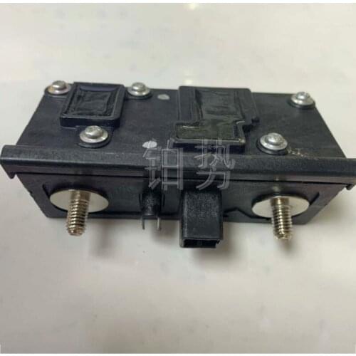 Car Electric tailgate switch 2013-Hon daE LYS ION FITJ ADE ODY SSEY FR1 FR2 GK5 RC3 Tailgate opener Trunk switch assembly