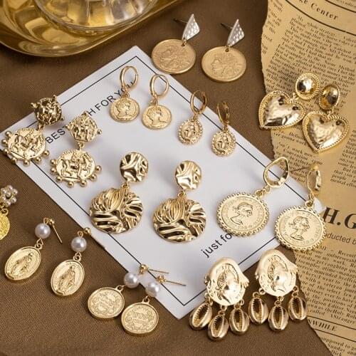 Womens Earring Unusual Hoop Earrings For Women Korean Vintage Portrait Metal Dangle Earrings 2021 Trendy Fashion Female Jewelry