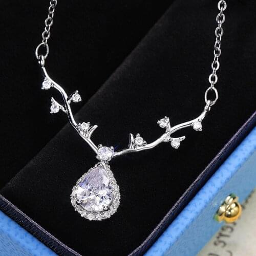 Huitan Gorgeous Women Wedding Necklace Brilliant Drop Cubic Zirconia Pendant Elegant Bridal Marriage Party New Neck Jewelry 2021