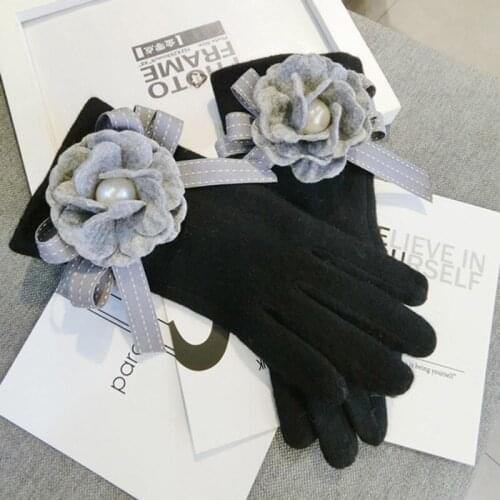 Women Winter Keep Warm Touch Screen Plus Cashmere Thicken Luxury Elegant Cute Flower Bow Decoration Drive Windproof Soft Gloves