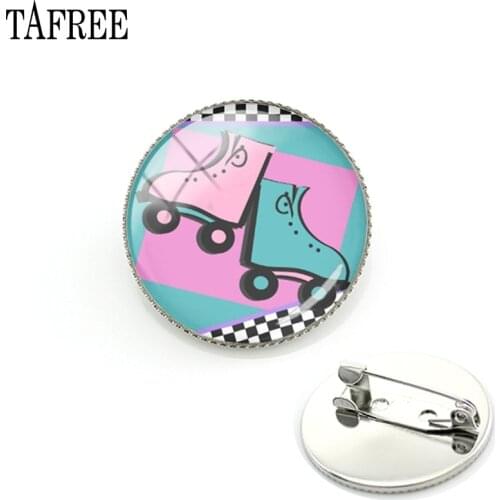 TAFREE Roller Skating Shoes Metal Brooch Figure skater Pins Jeans Decoration Sports Bag Collar Brooch Pins Shirt Badge Gift ST75