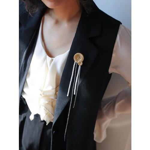 RISPADA XZ22225 Vintage Flower Pearl tassel pendant Brooch