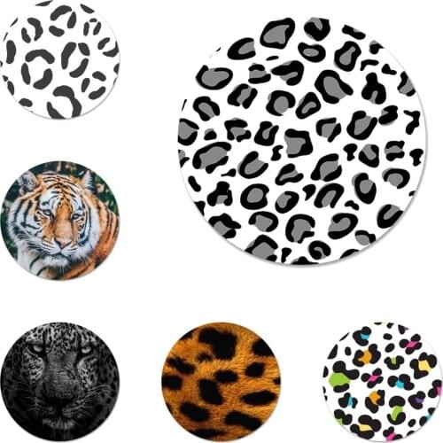 58mm Tiger Leopard Print Badge Brooch Pin Accessories For Clothes Backpack Decoration gift
