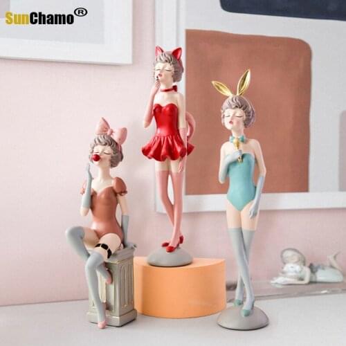 Nordic Creative Modern Girl Luxury Home Decoration Accessories Living Room Ornaments Chrismas Gift