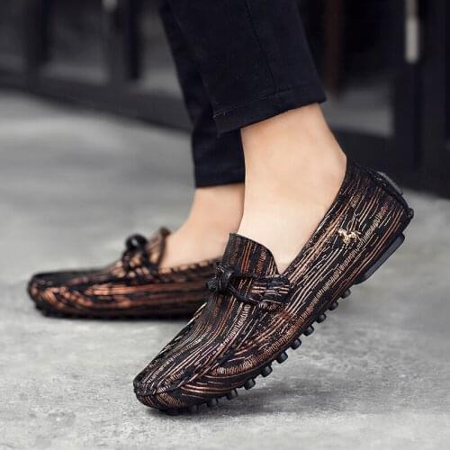 Loafers Men Slip-Ons Loafer New Arrival 2020 British Leather Casual Driving Shoes Breathable Man Boat Shoe Non-Slip Hard-Wearing