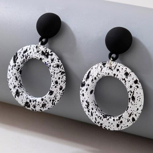 Tocona Trendy Leopard Round Drop Earrings for Women Charming Hollow Geometric Dangle Earrings Party Jewelry Wholesale 16126