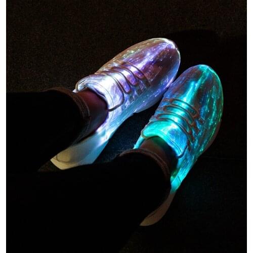 2020 classic mens luminous LED shoes casual fashion trend sports shoes USB charging
