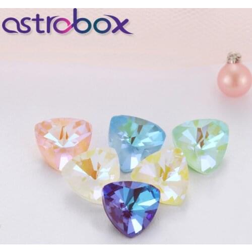 Astrobox New Arrival Pointback Glue On Glass Rhinestones High Quality Crystal Tri-angle Rhinestones DIY Clothing Accessories