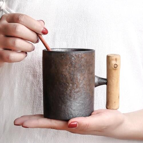 Vintage Ceramic Coarse Pottery Mug Rust Glaze with Wooden Handgrip Tea Milk Coffee Cup Wooden Spoon Water Office Drinkware