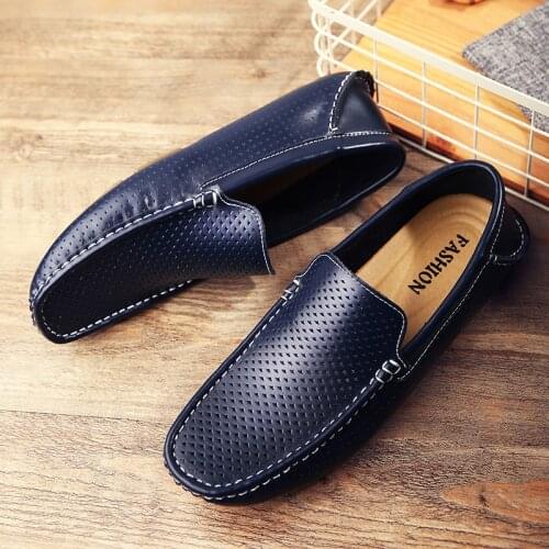 New Men Loafers Hollow Out Breathable Soft Light Flats Moccasins Man Casual Shoes Brand Genuine Leather Summer Driving Footwear
