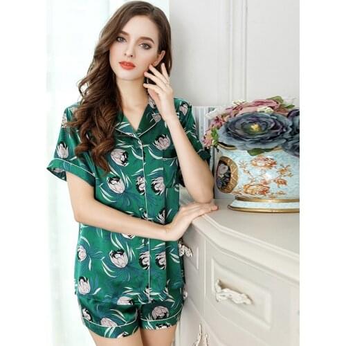 100% Silk Pajamas Women Sleepwear Pineapple Printing Summer Short Sleeve Pyjama Shorts Sets Pure Silk Pijama Female D2108-2