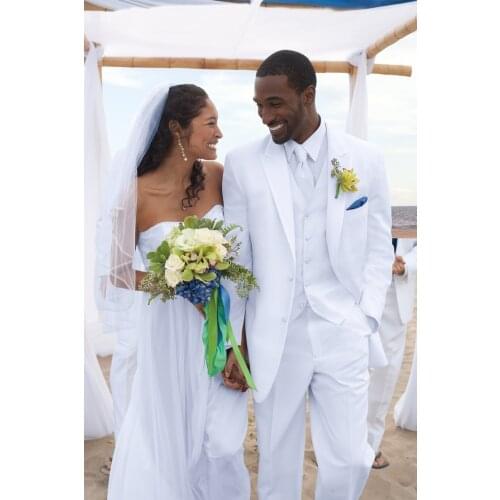 Brand New Groomsmen White Groom Tuxedos Peak Lapel Men Suits Wedding Best Man Blazer ( Jacket+Pants+Vest+Bow Tie ) C427