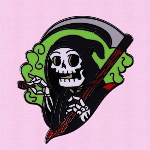 Green Fire flame grim reaper Smoking skull enamel pin Death Sickle Killer Skeleton Bone punk goth brooch badge