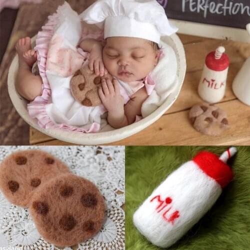 Newborn Photography Props Handmade Wool Felt Milk Bottle Toy And Cookies Baby Photo Props Studio Baby Accessories Newborn