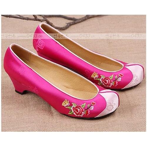 Traditional Korea Women shoes Spring Embroidered shoes High heels 5 CM Hanbok shoe