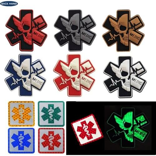 MEDIC Skull Tactical Military Velcros Patches PARAMEDIC Decorative Reflective Medical Cross EMT First Aid Embroidery Badges