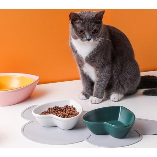 Pet Placemats Pet Food Mats Dog and Cat Feeding Mats Prevent Food and Water From Overflowing Silicone Collapsible Pet Placemats