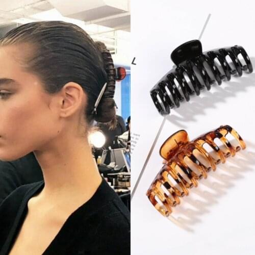 Solid Color Claw Clip Ponytail Large Barrette Crab Hair Claws Bath Clip Makeup Hair Styling Barrettes catch Hair Accessories
