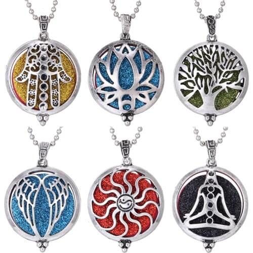 Aroma Diffuser Necklace Open Antique Vintage Lockets Pendant Perfume Essential Oil Aromatherapy Locket Necklace with 1pcs Pad