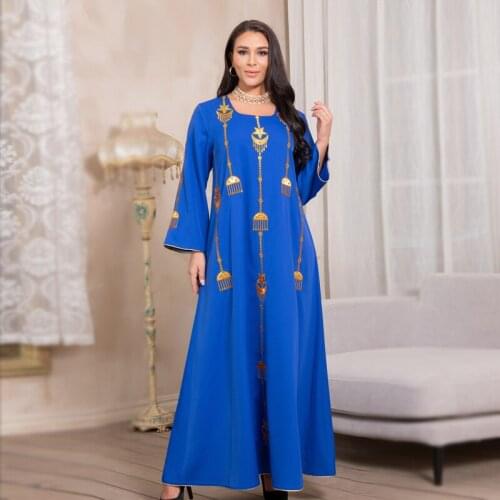 Kaftan Islamic Ethnic Embroidered Abaya Dresses for Women Eid Mubarak Arabic Muslim Dubai Turkey Oman Hijab Plus Size Dress