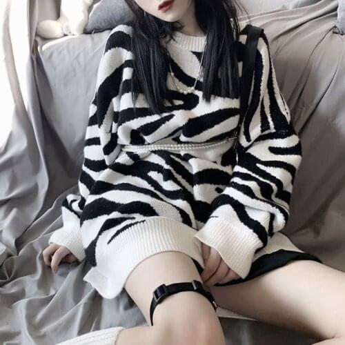 Zebra pattern sweaters round neck pullover y2k lazy knit sweater sweater female student wear coat Casual loose Womens sweater