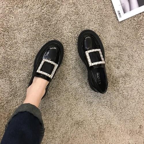Womens Shoes Leather Shoes Retro 2020 New Spring Metal Square Buckle Flash Diamond Casual Shoes