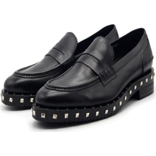 New leather slip on shoes for men rivet loafers platform black solid men shoes business fashion handmade shoes