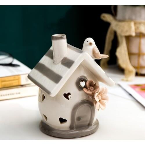 Cartoon House Bird Ceramics Light Butterfly Squirrel Cat Childrens Toy Christmas Birthday Gift Home Decoration Cute Statue