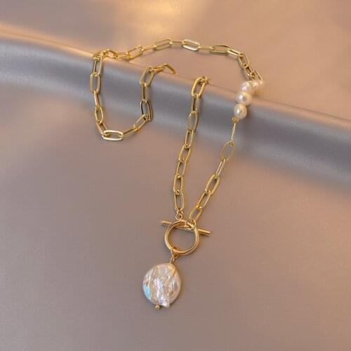 Origin Summer Baroque Irregular Freshwater Pearl Pendant Necklace for Women Asymmetry Chain Toggle Clasp Metal Necklace Jewelry