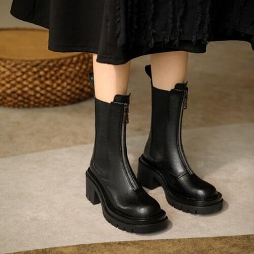 Donna-in 2021 Retro Martin Boots Women Luxury Calf Leather Round Toe Mid-Calf Boots Front Zipper Platform Short Boots Autumn New