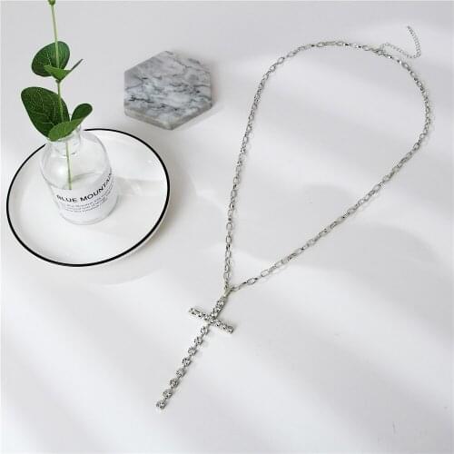 Jewelry Women Fashion Accessories Rhinestone Necklace White Gold Pendant Charms Gothic Sweater Chain H009 CORUIXI