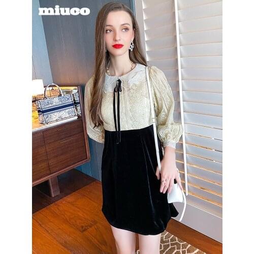 Sweet baby collar lace shirt contrast stitching fake two piece dress womens wear 2021 spring High Quality Top Quality