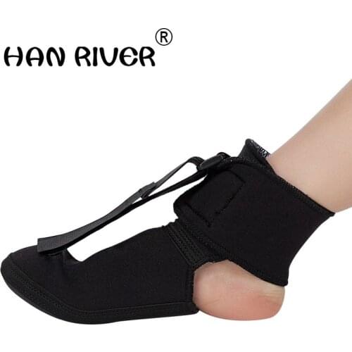 Night with foot drop foot orthoses hold stroke hemiplegia rehabilitation foot holds ankle foot orthoses with a correct gearJ2260